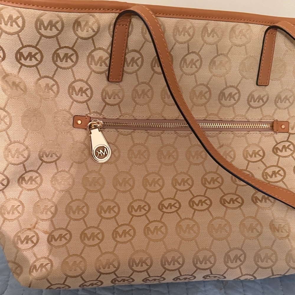 Michael Kors Beige Monogram Tote - Picture 7 of 7